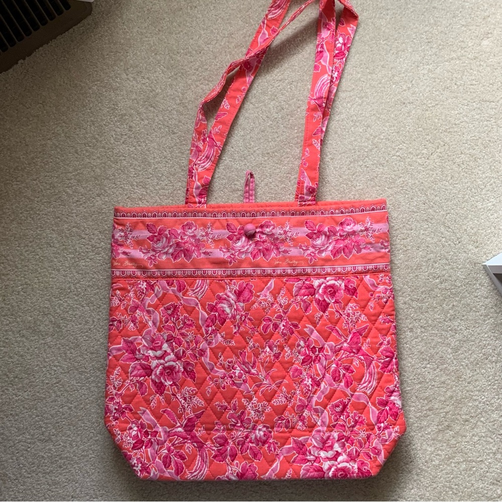 NWOT Vera Bradley Pink and Peach Pattern Tote.
